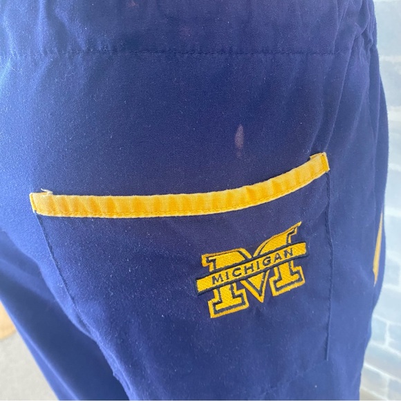 Scrub Dudz Michigan Wolverine Drawstring Scrub Pants Blue & Maize Size Medium - Picture 8 of 9